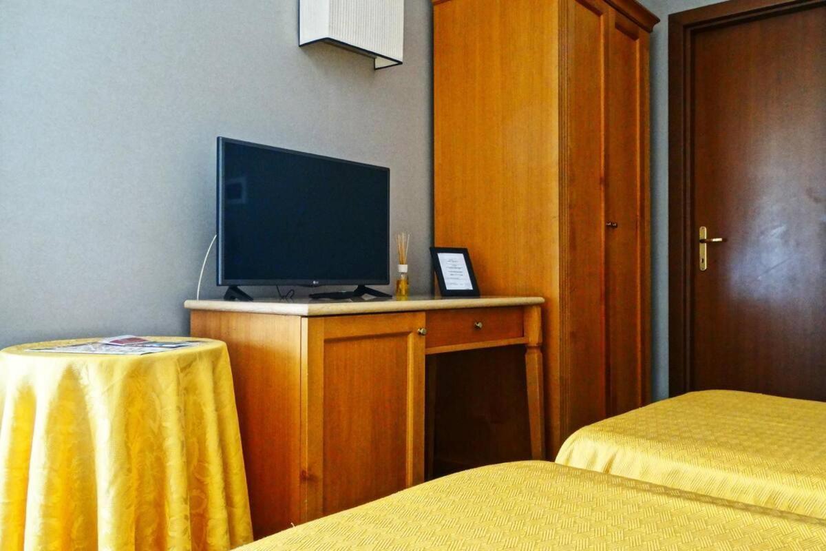 Hotel Dei Quiriti Rome Buitenkant foto
