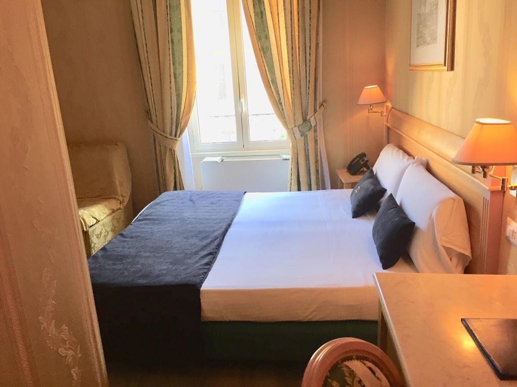 Hotel Dei Quiriti Rome Buitenkant foto