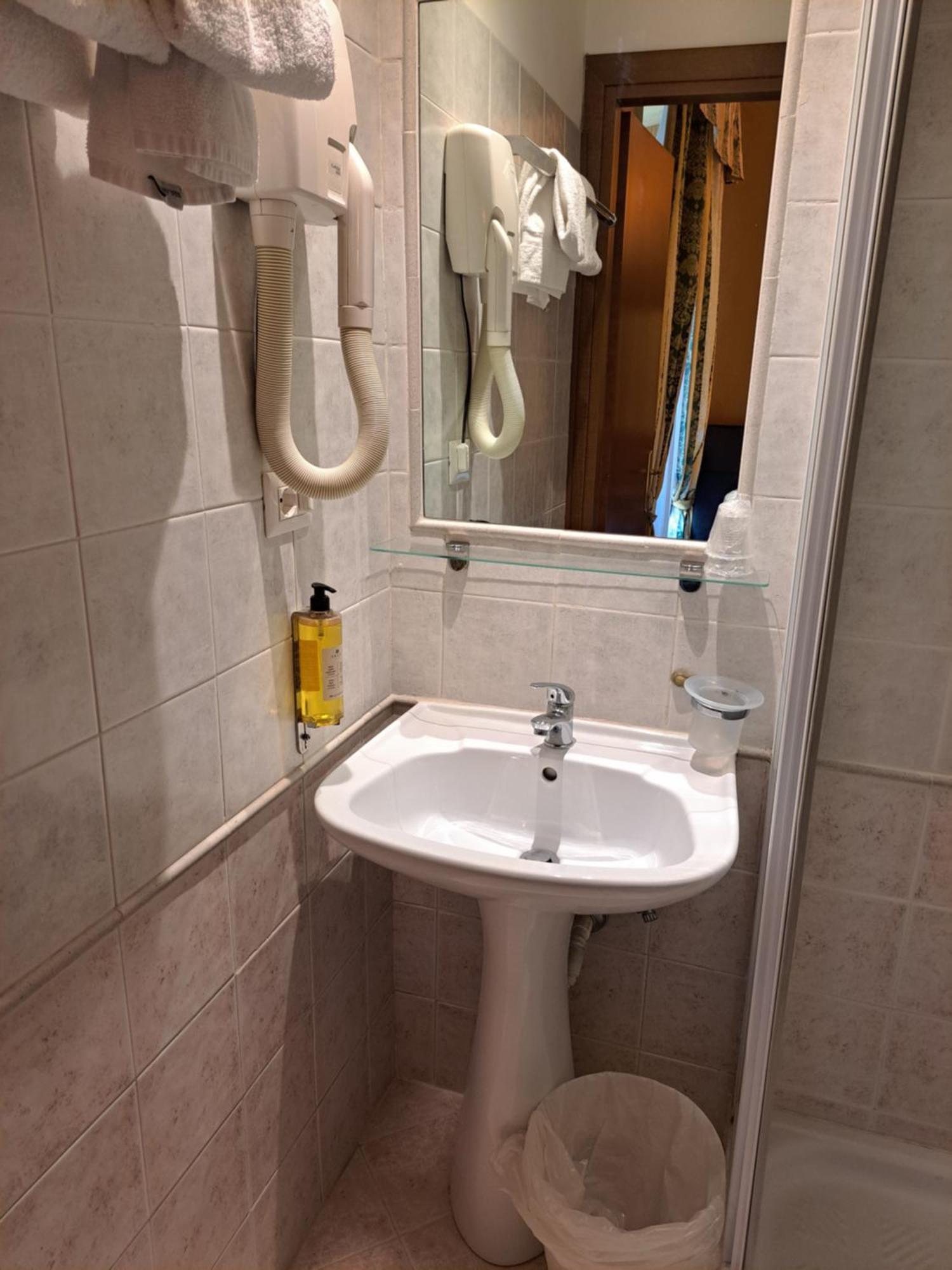 Hotel Dei Quiriti Rome Buitenkant foto
