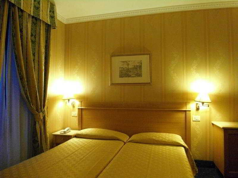 Hotel Dei Quiriti Rome Buitenkant foto